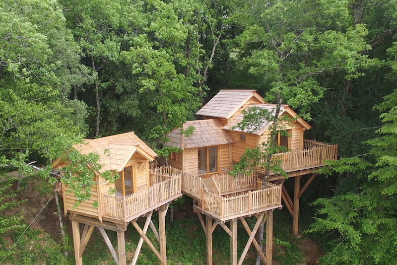 Cabanes perchées du Moulin de Surier