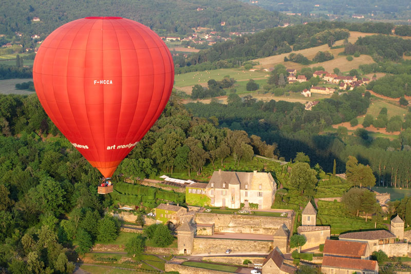 Découverte de la cartomancie - Guide du Périgord